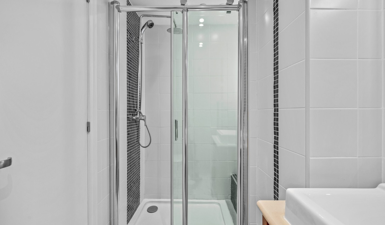 Revente - Appartement - Punta Prima