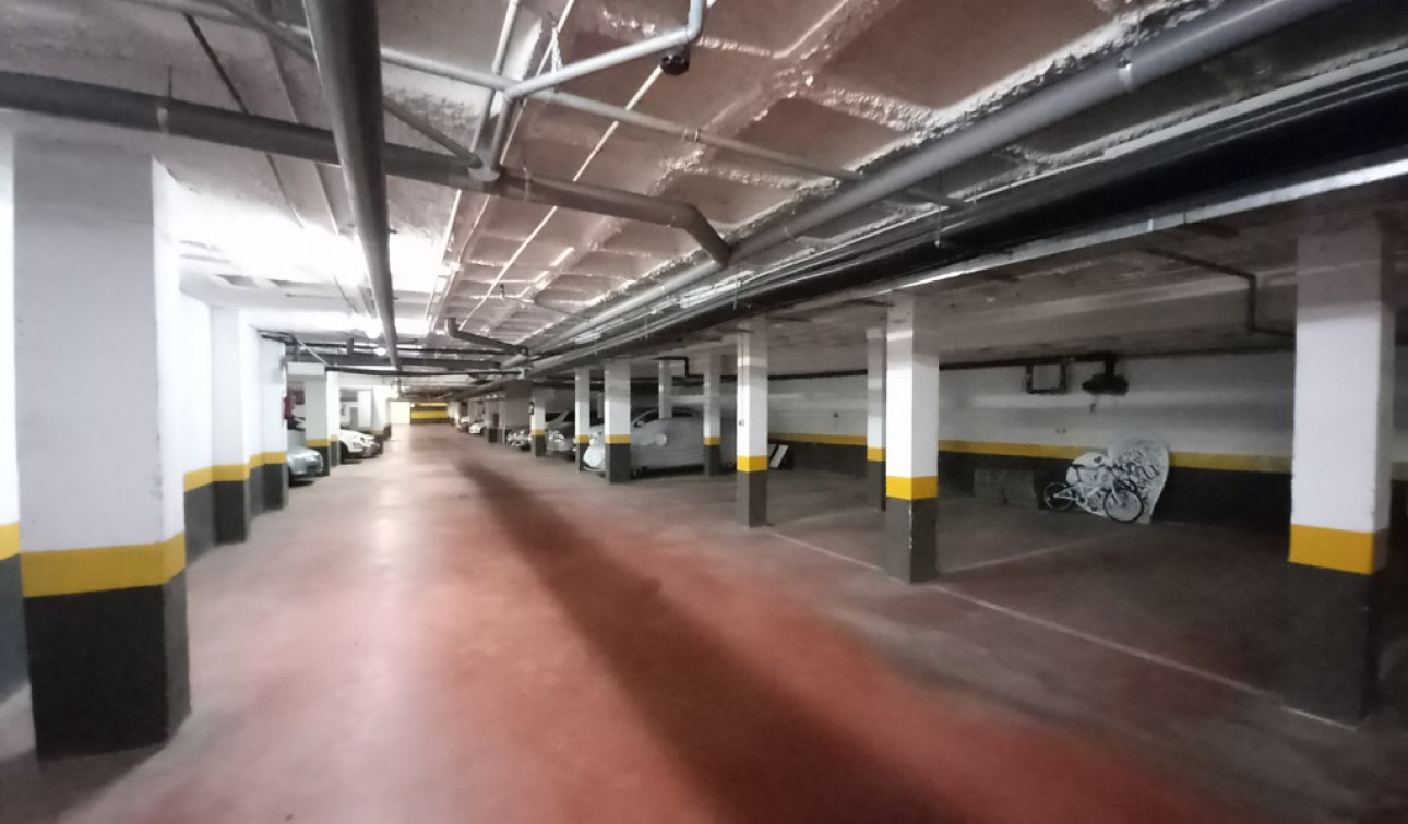 Revente - Appartement - Punta Prima