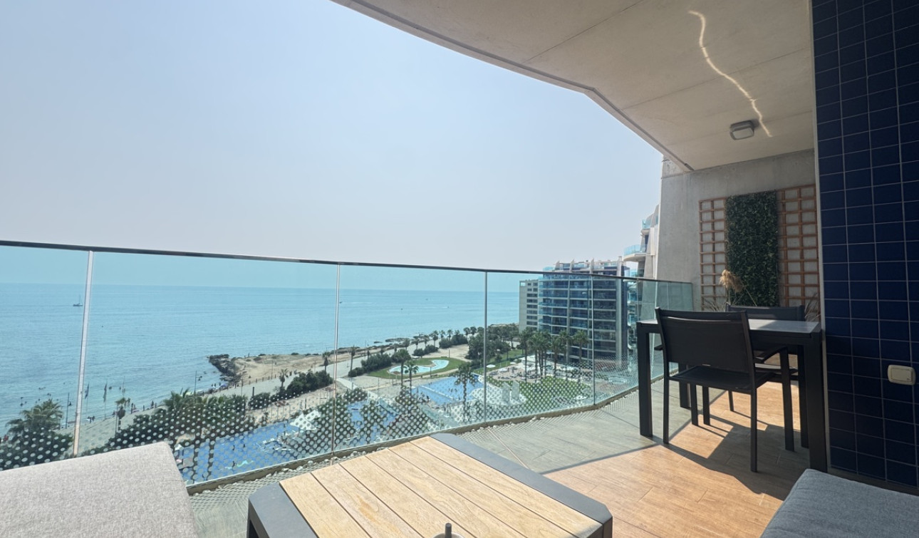 Revente - Appartement - Punta Prima