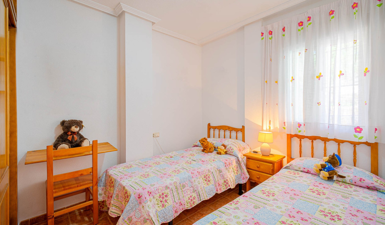 Revente - Appartement - Punta Prima