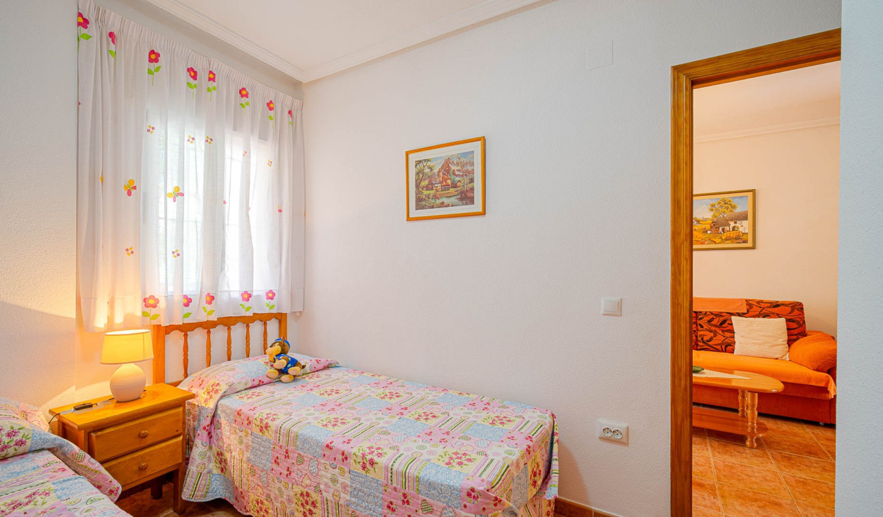 Revente - Appartement - Punta Prima