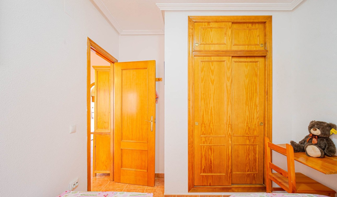 Revente - Appartement - Punta Prima