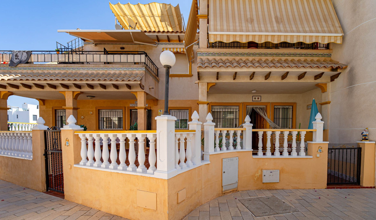 Revente - Appartement - Punta Prima