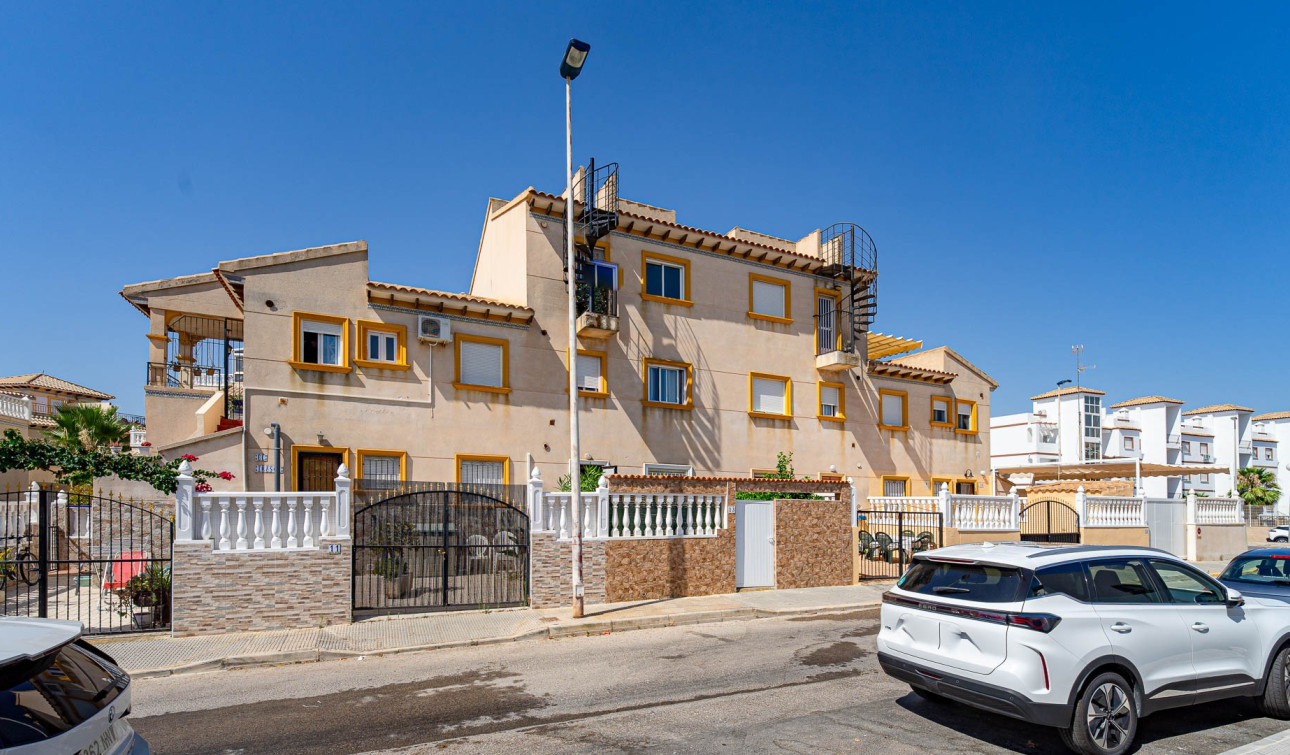 Revente - Appartement - Punta Prima