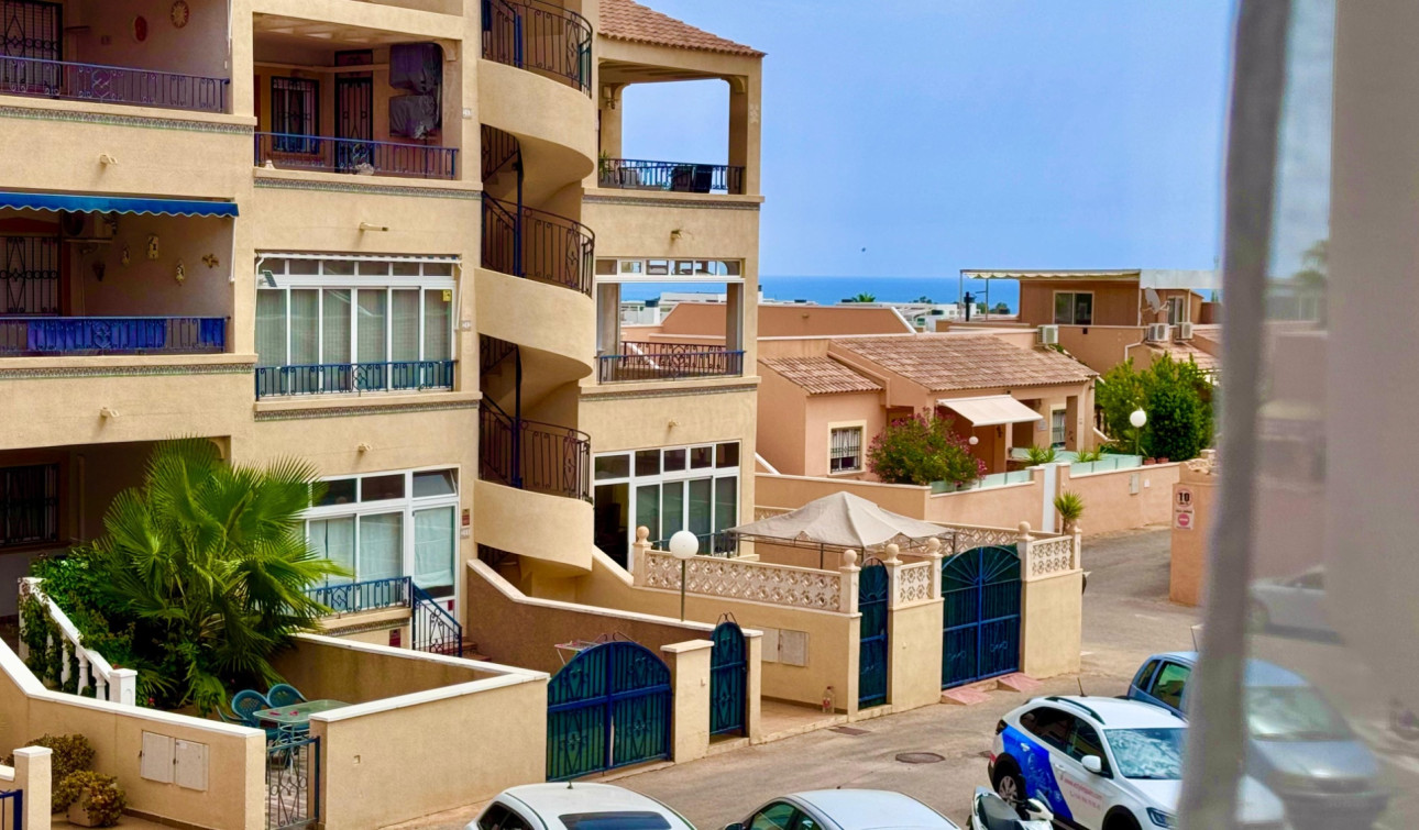 Revente - Appartement - Punta Prima