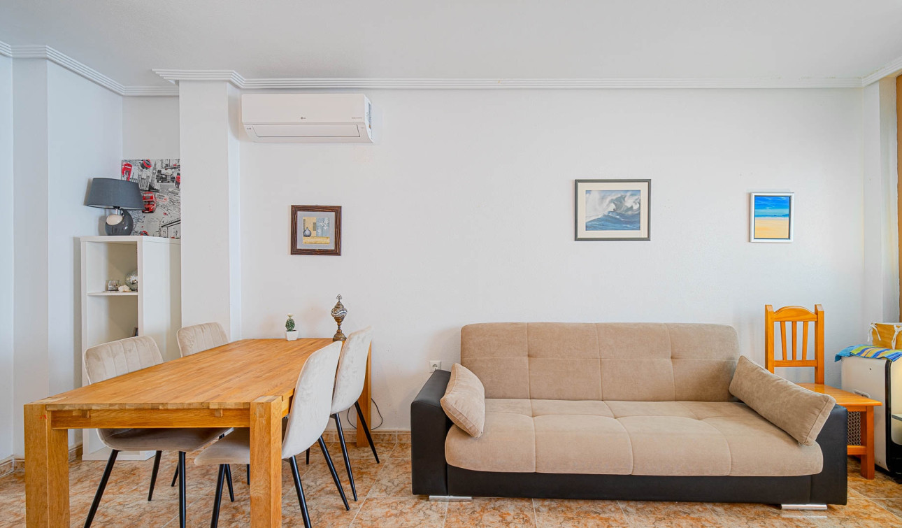 Revente - Appartement - Punta Prima