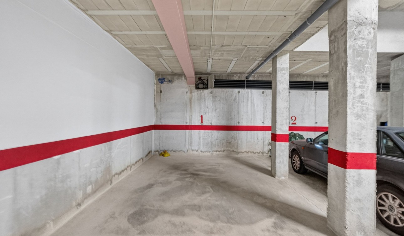 Revente - Appartement - Punta Prima