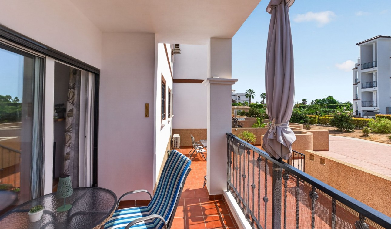 Revente - Appartement - Punta Prima