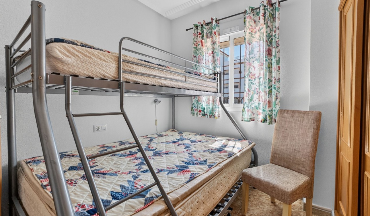Revente - Appartement - Punta Prima