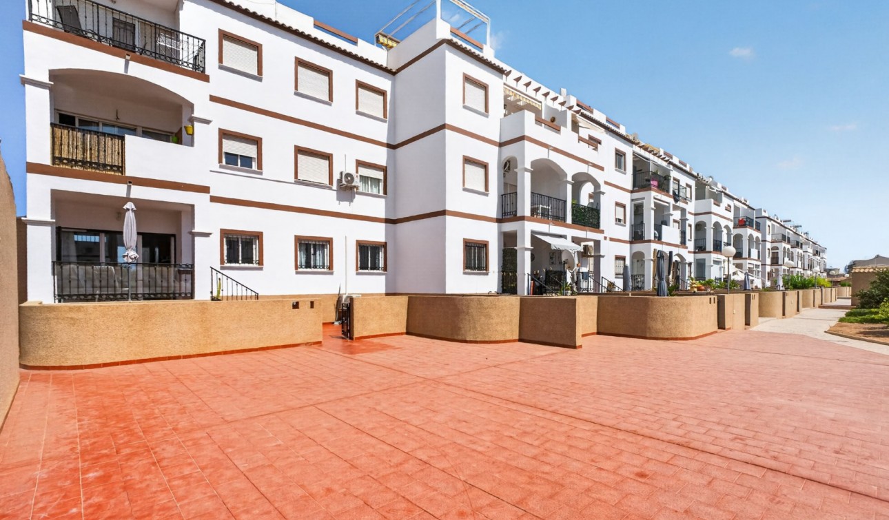 Revente - Appartement - Punta Prima