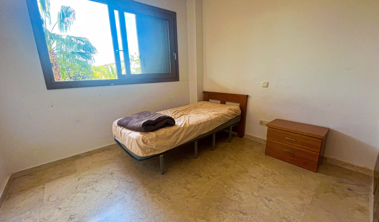 Revente - Appartement - Punta Prima