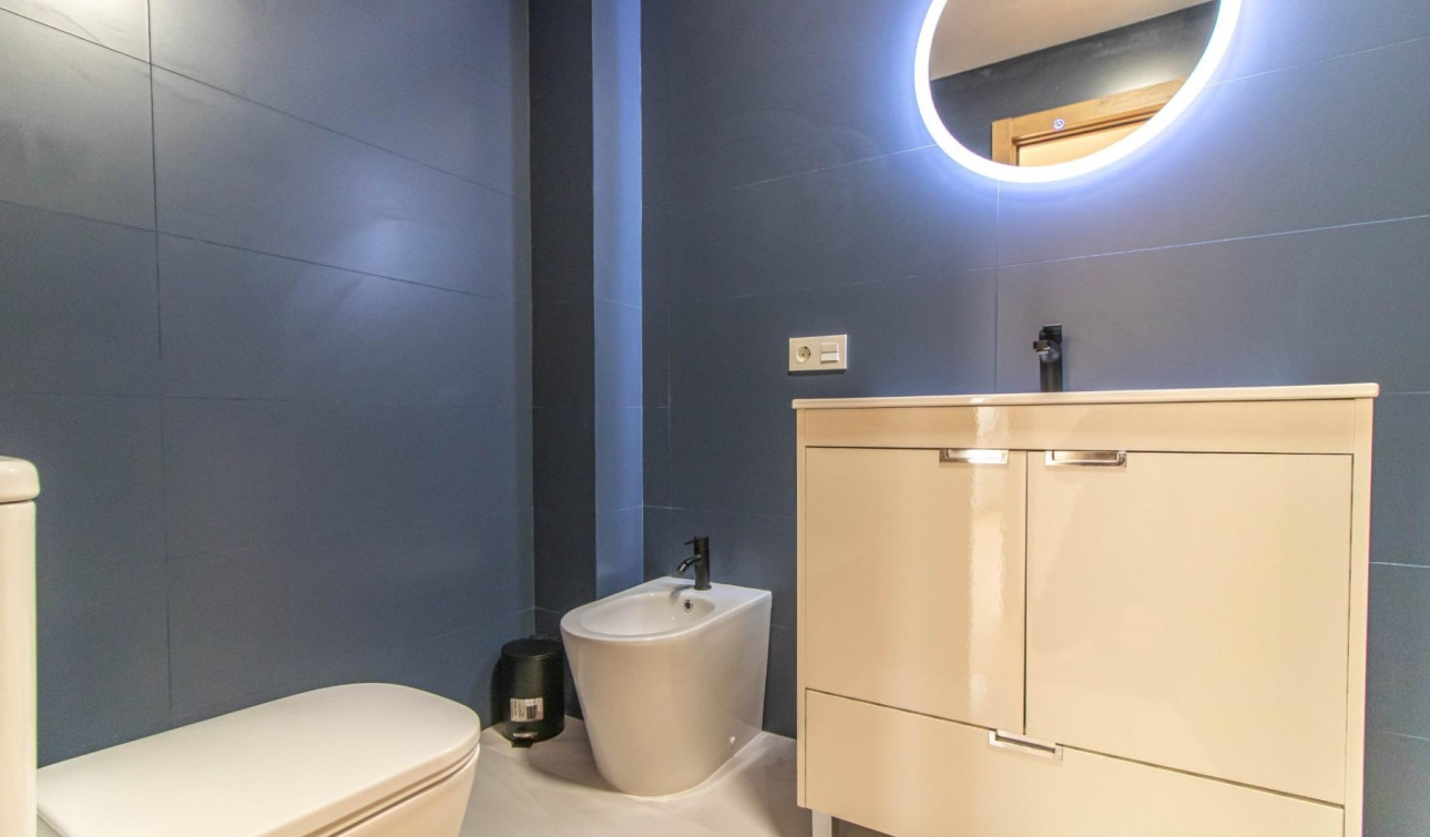 Revente - Appartement - Torrevieja - Acequion