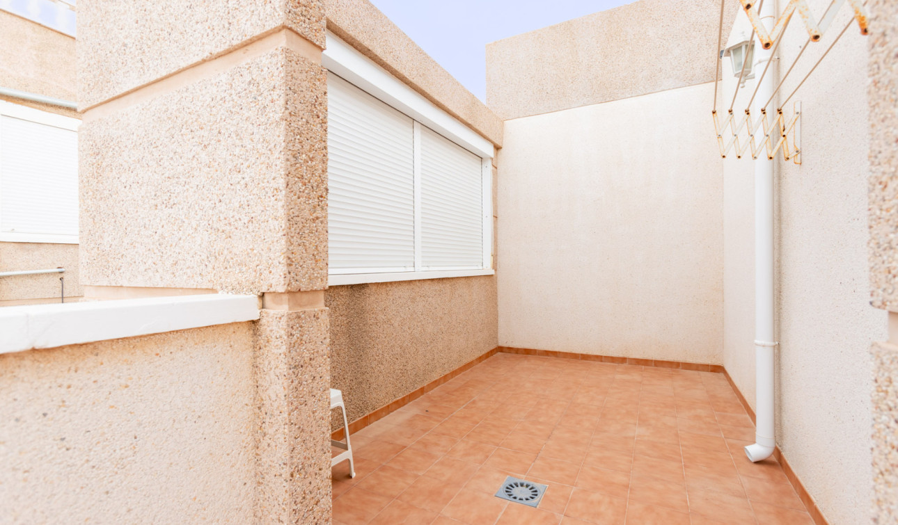 Revente - Appartement - Torrevieja - Aguas Nuevas