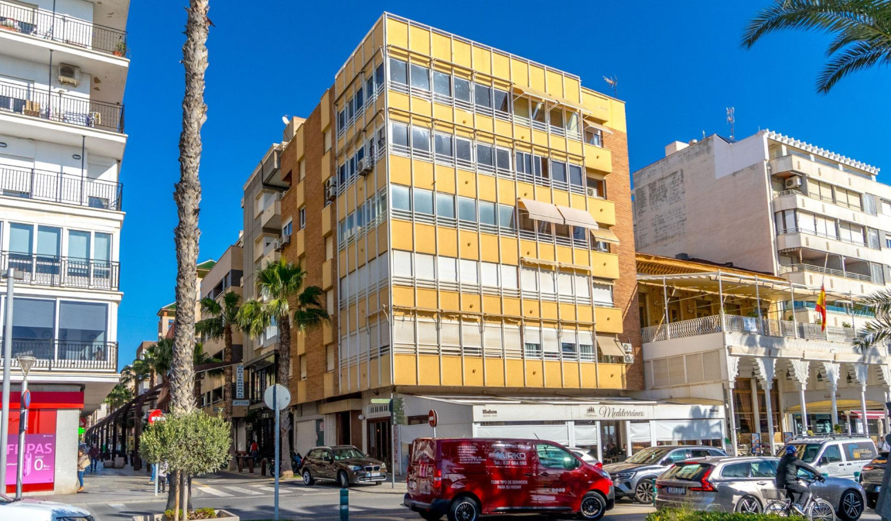 Revente - Appartement - Torrevieja - Centro - Muelle Pesquero