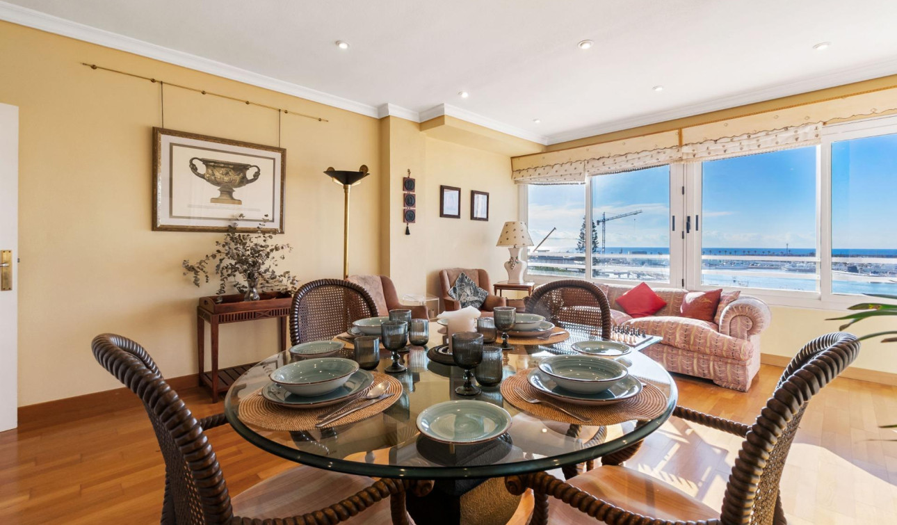 Revente - Appartement - Torrevieja - Centro - Muelle Pesquero