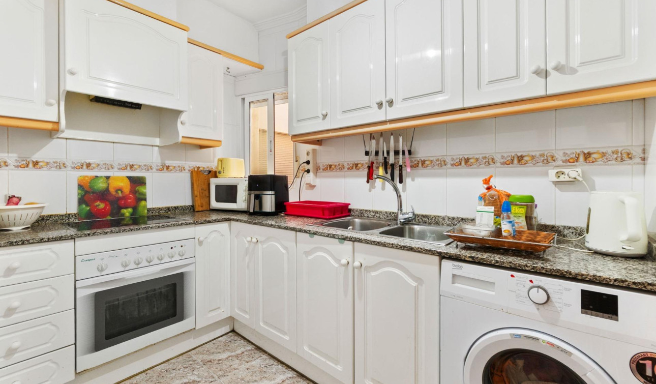 Revente - Appartement - Torrevieja - Centro