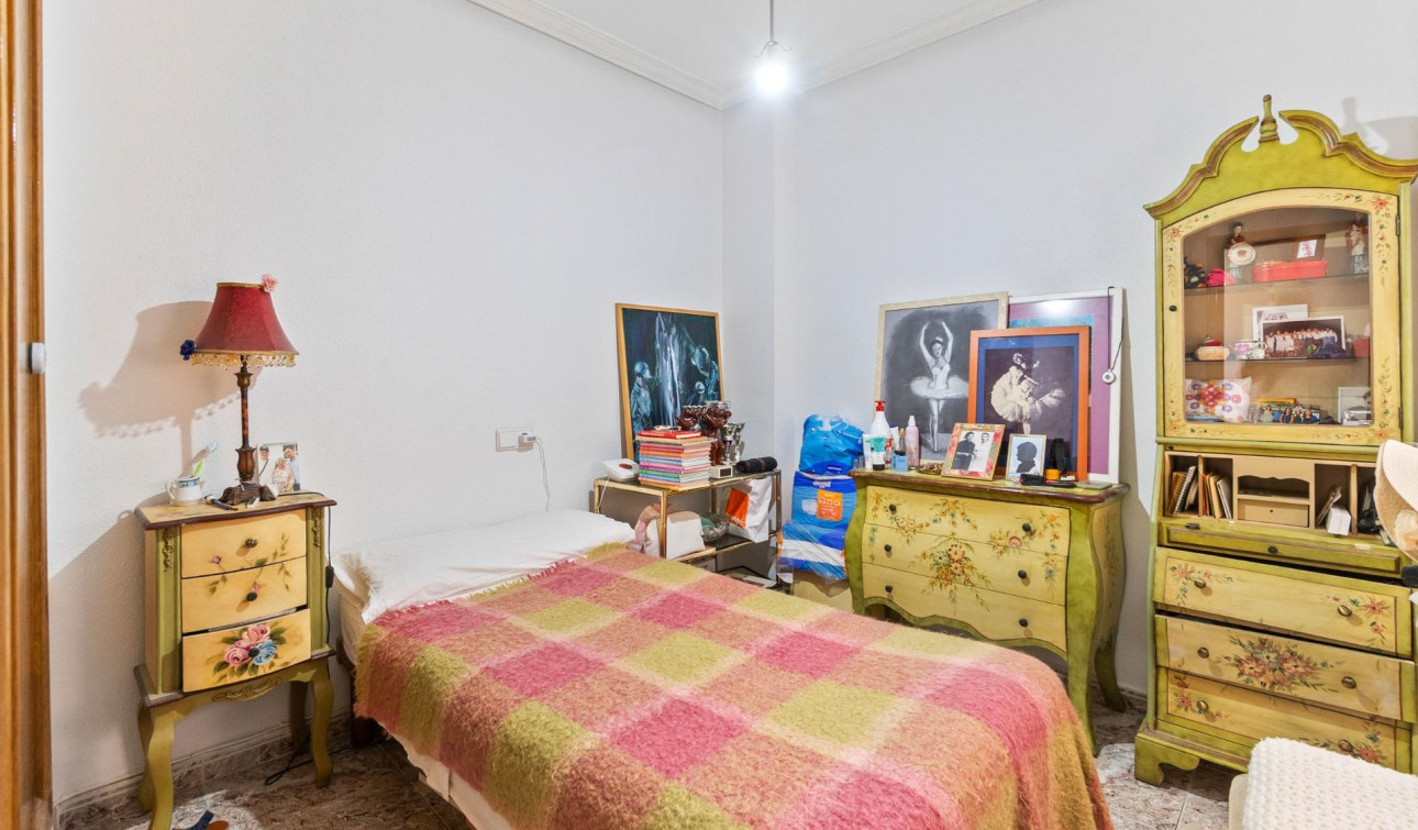 Revente - Appartement - Torrevieja - Centro