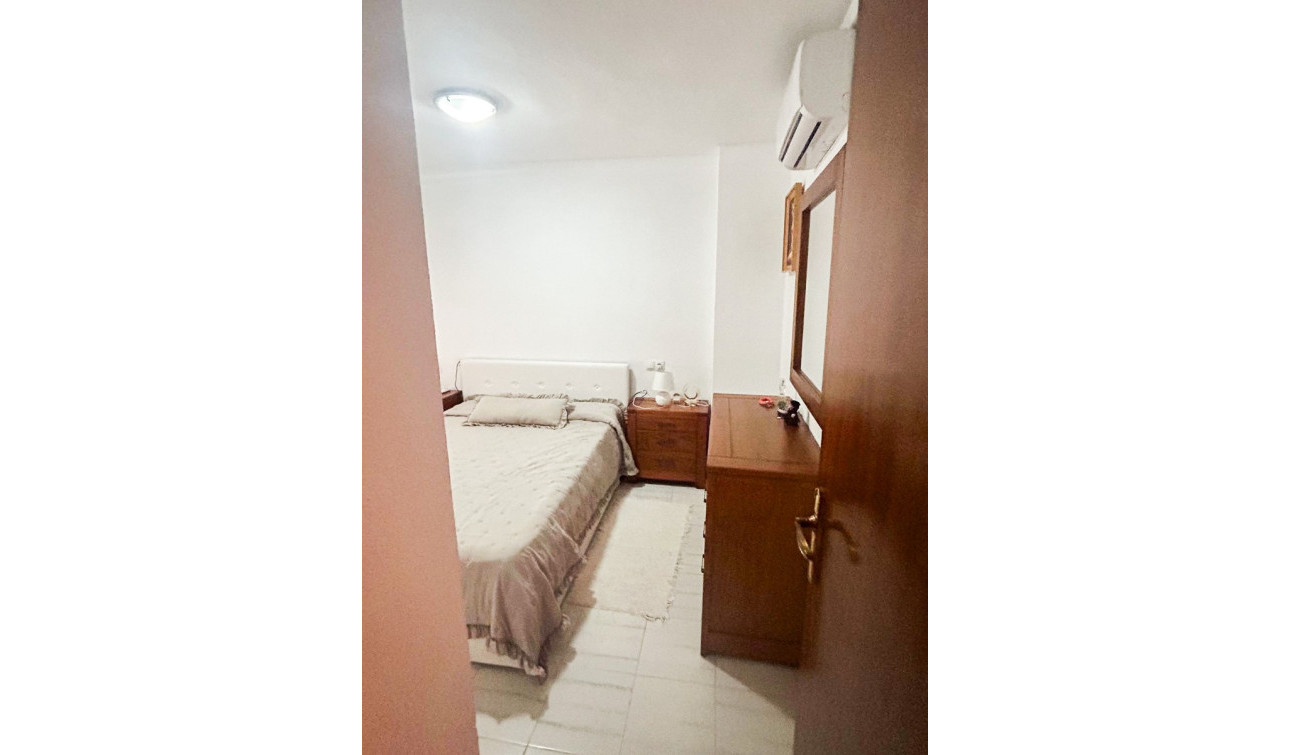 Revente - Appartement - Torrevieja - Centro