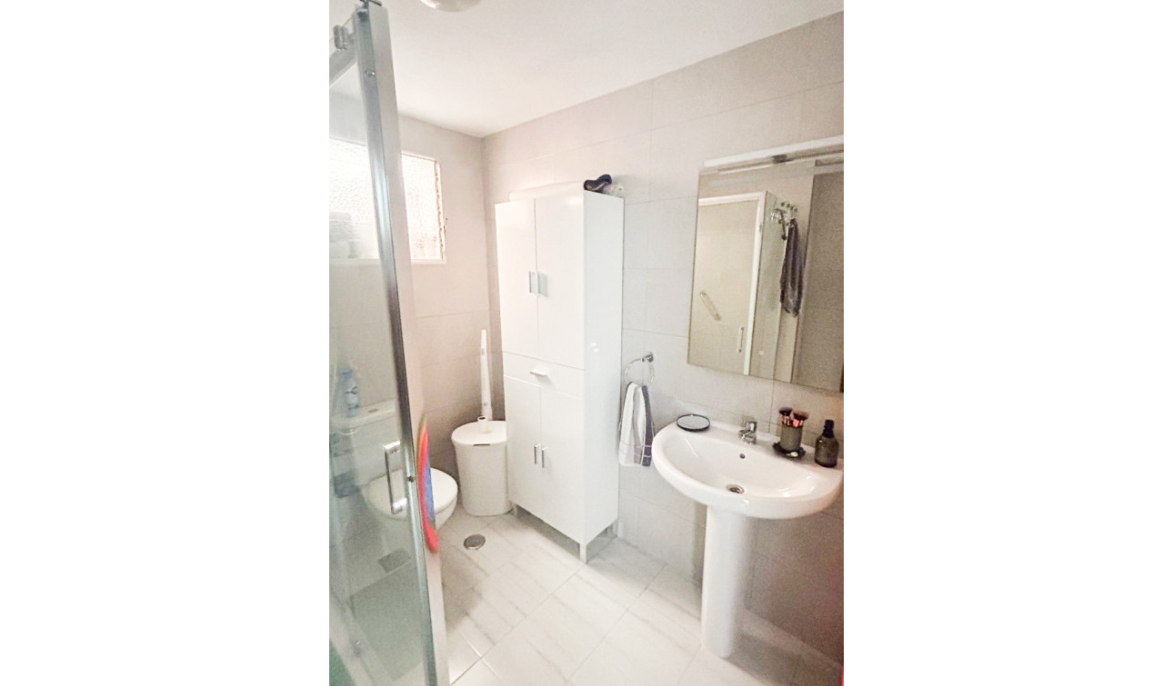 Revente - Appartement - Torrevieja - Centro