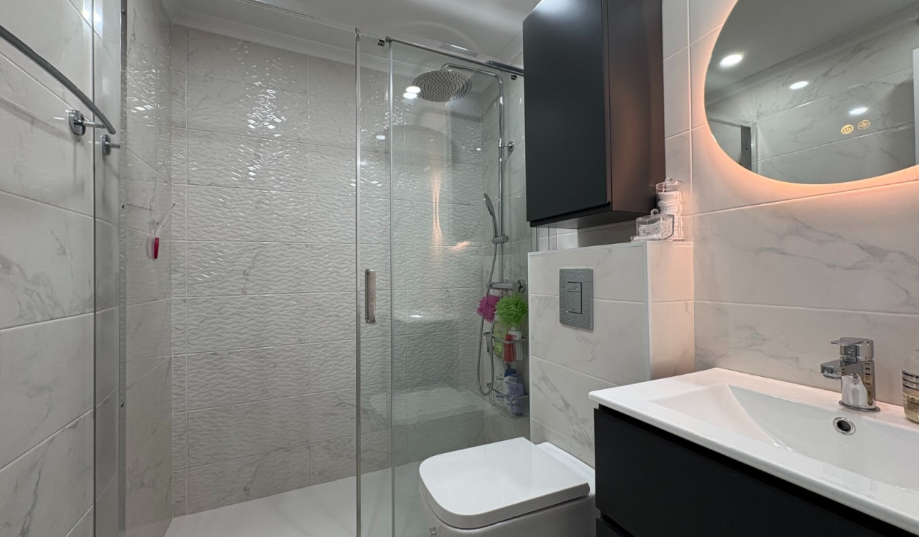 Revente - Appartement - Torrevieja - Centro