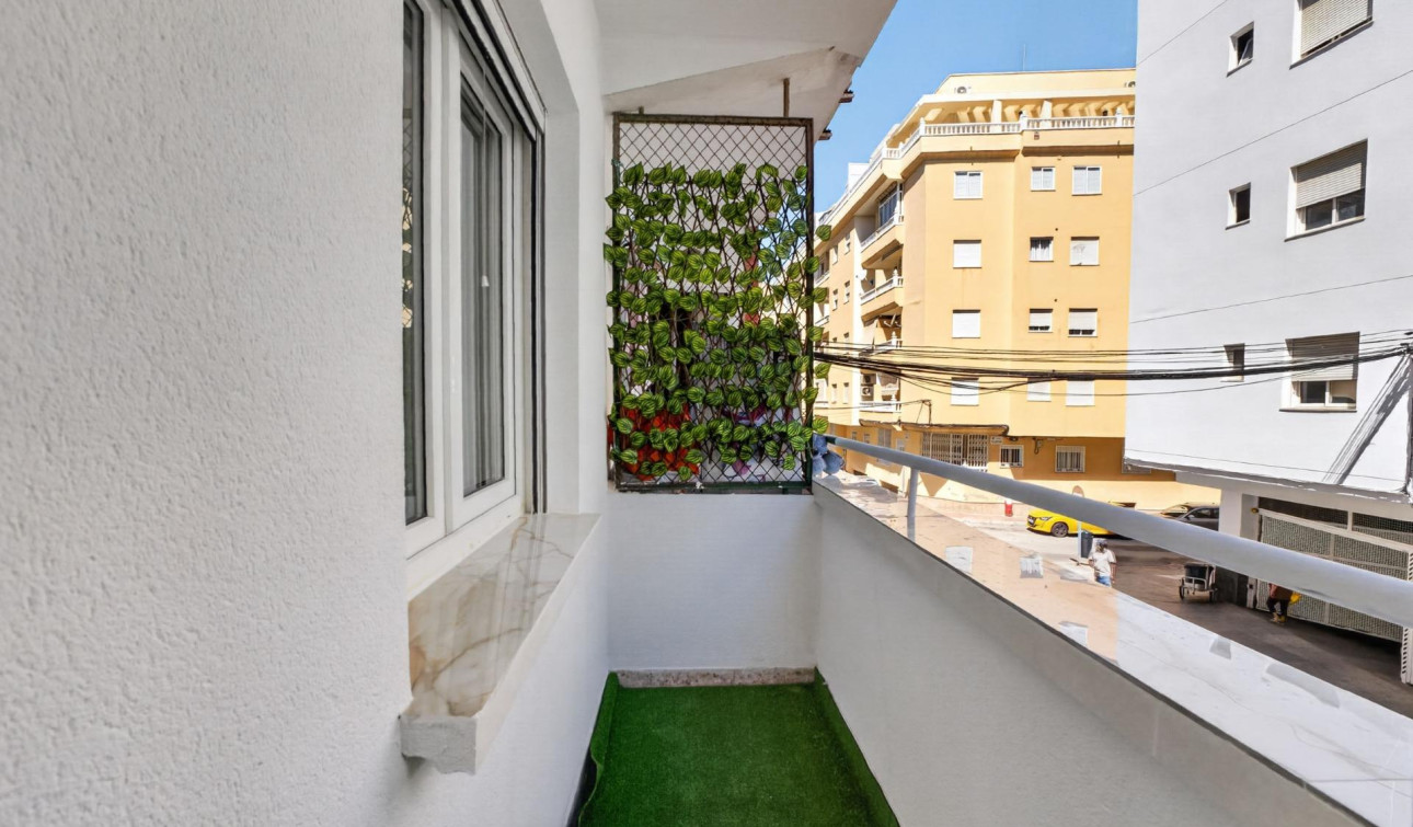 Revente - Appartement - Torrevieja - Centro