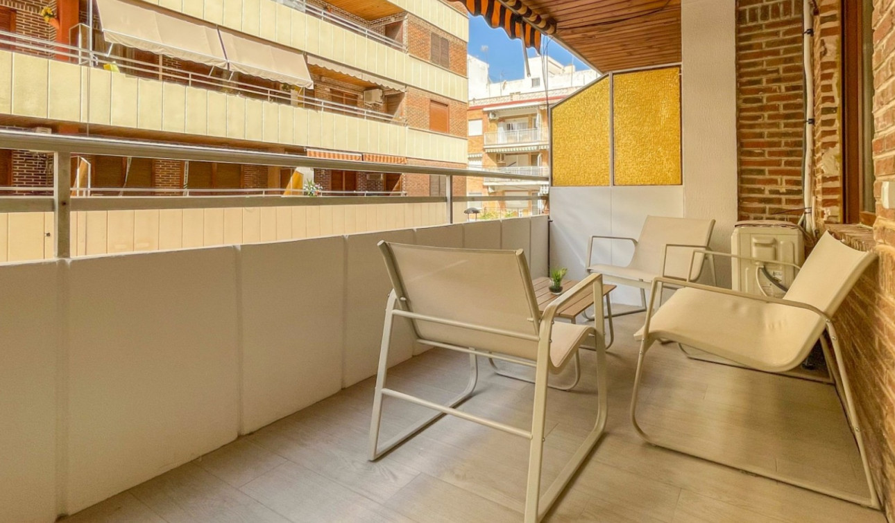 Revente - Appartement - Torrevieja - El Acequión - Los Náufragos