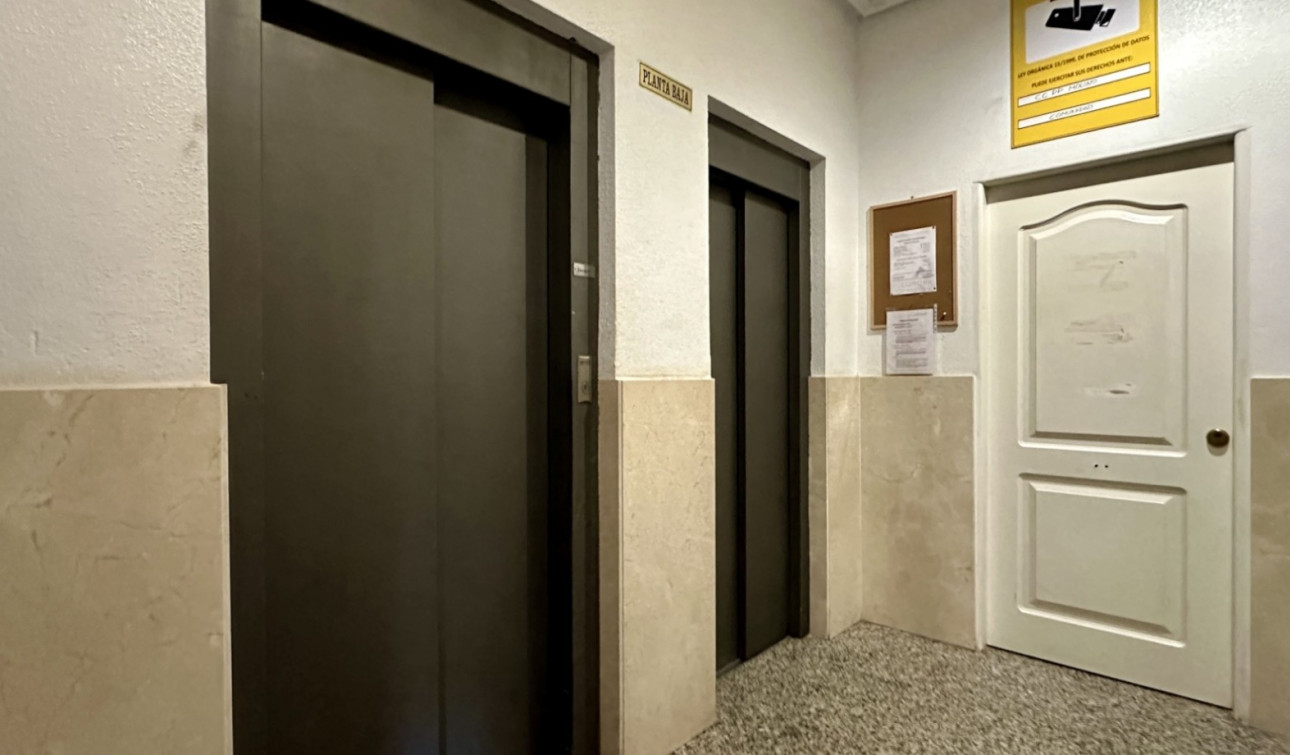 Revente - Appartement - Torrevieja - El Molino