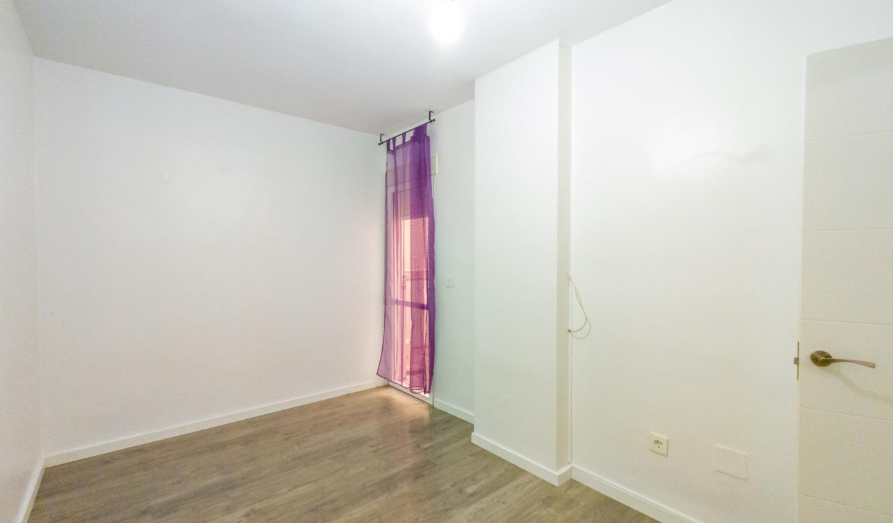 Revente - Appartement - Torrevieja - Estacion de autobuses