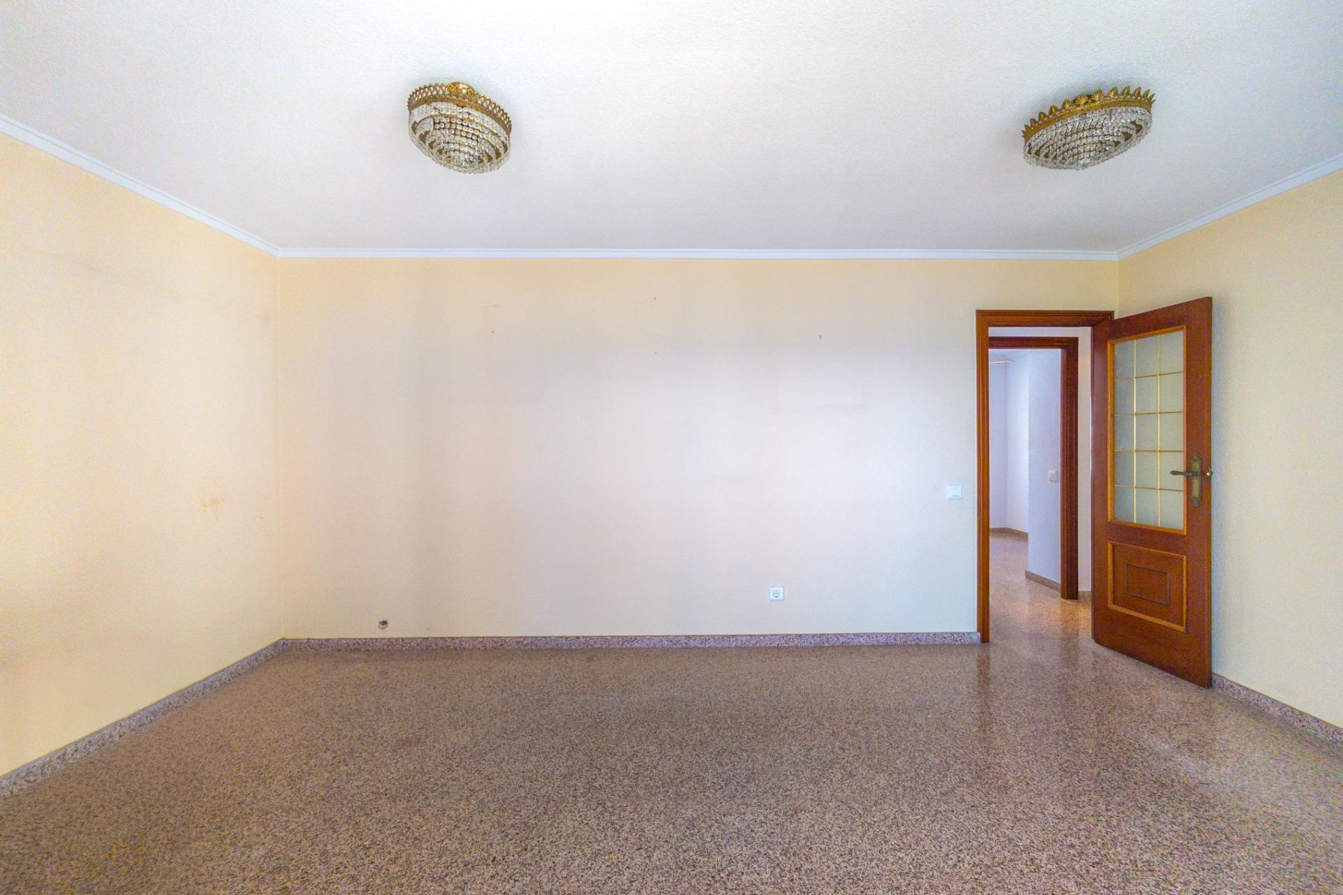 Revente - Appartement - Torrevieja - La Mata pueblo