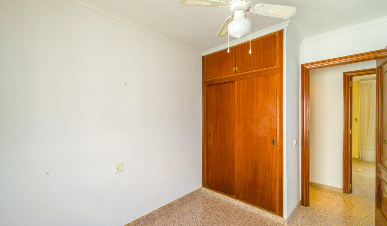 Revente - Appartement - Torrevieja - La Mata pueblo