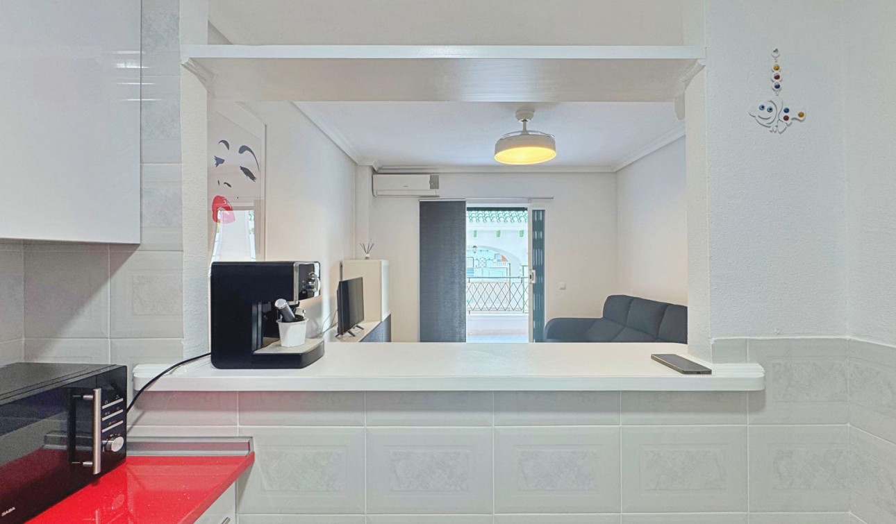 Revente - Appartement - Torrevieja - La Mata