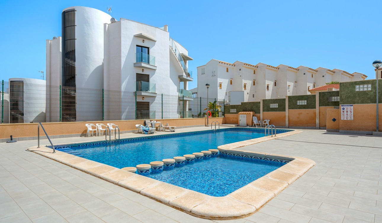 Revente - Appartement - Torrevieja - La Mata
