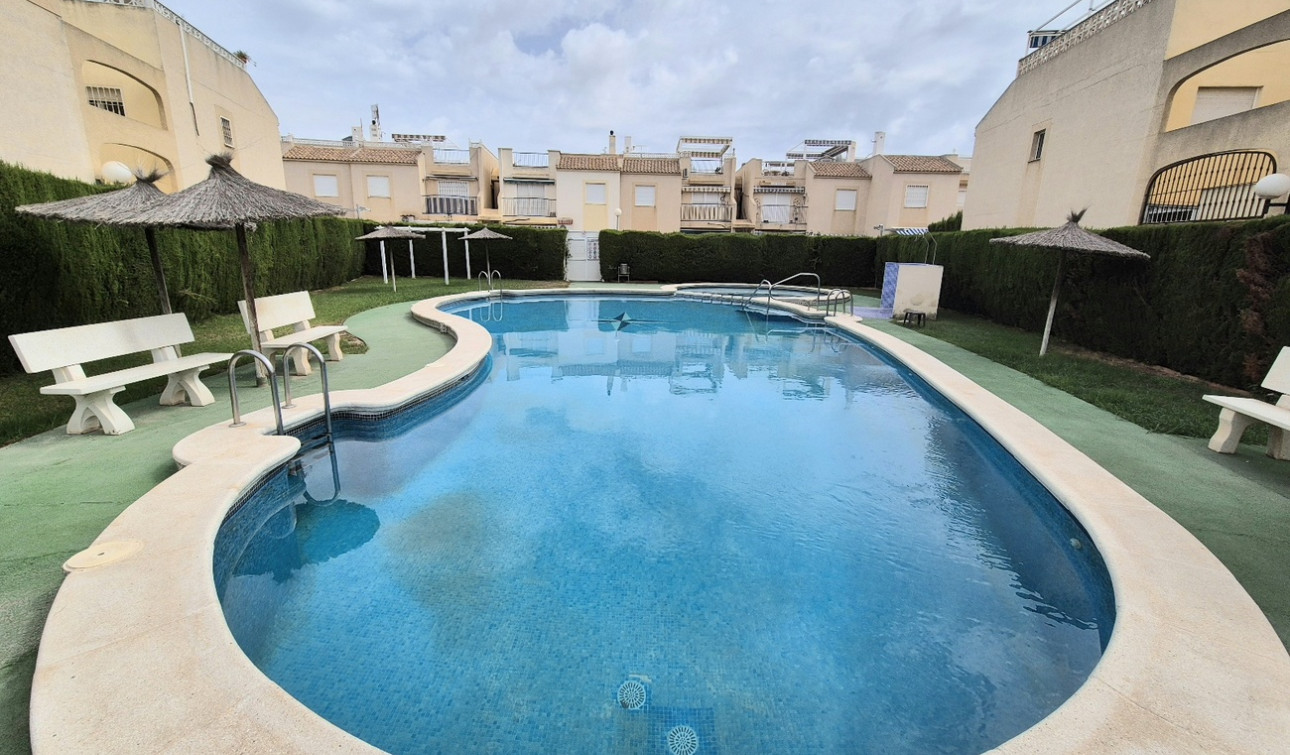Revente - Appartement - Torrevieja - La Siesta