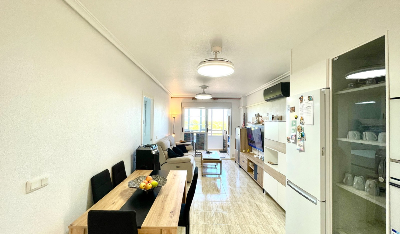 Revente - Appartement - Torrevieja - La Siesta
