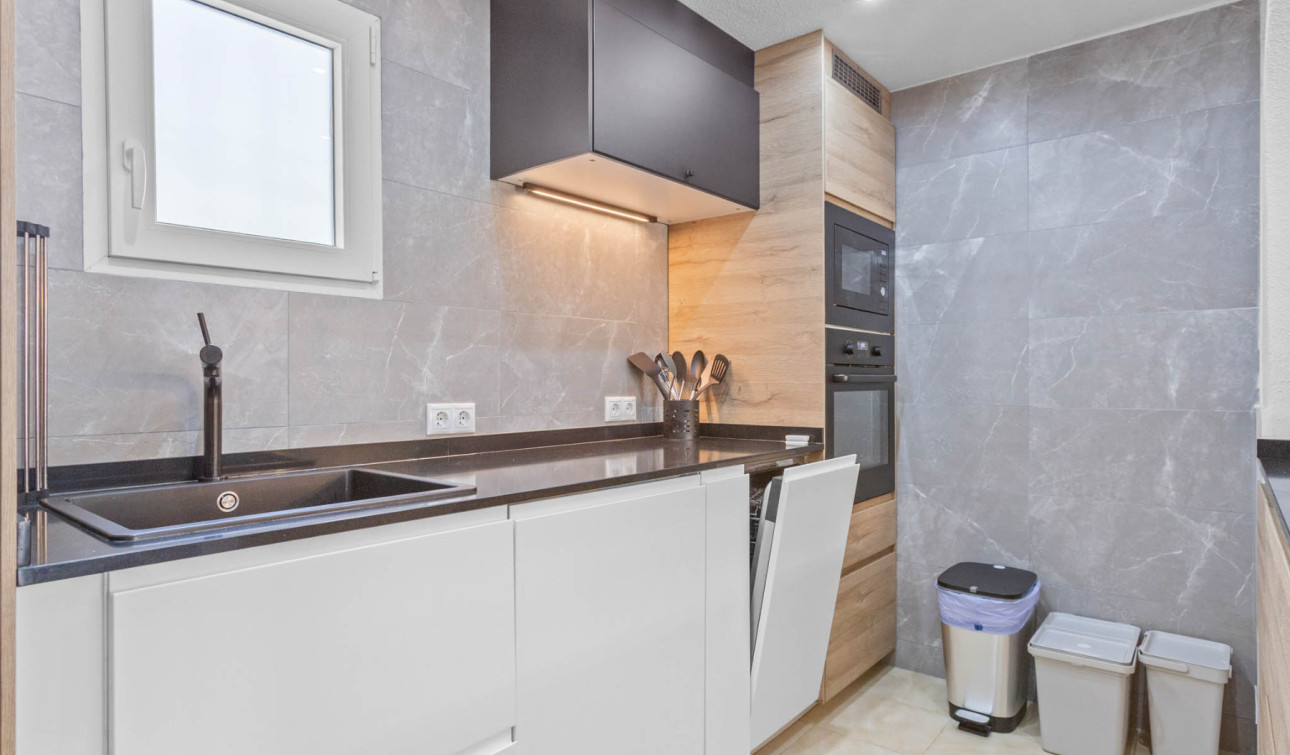 Revente - Appartement - Torrevieja - Lago Jardin