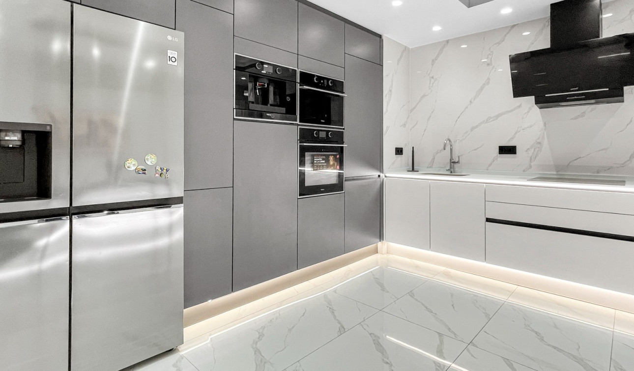Revente - Appartement - Torrevieja - Parque las naciones