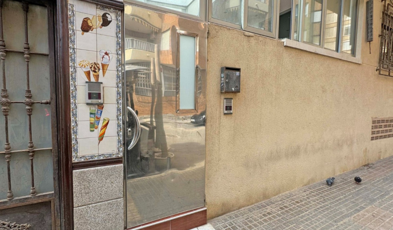 Revente - Appartement - Torrevieja - Playa del Cura