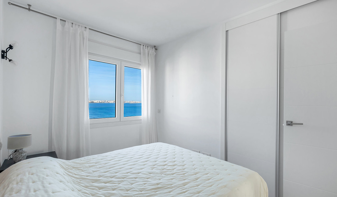 Revente - Appartement - Torrevieja - Punta Prima
