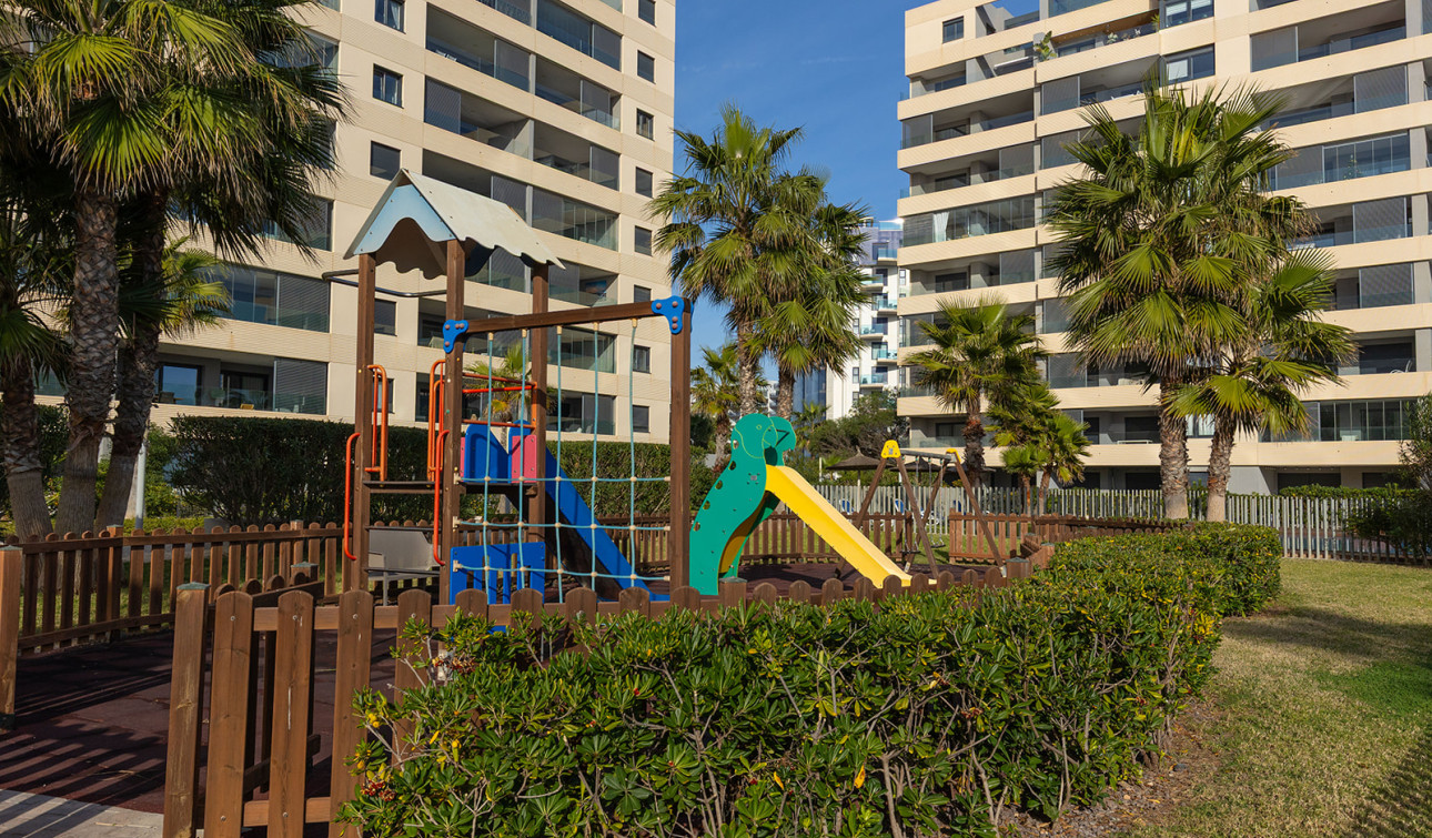 Revente - Appartement - Torrevieja - Punta Prima