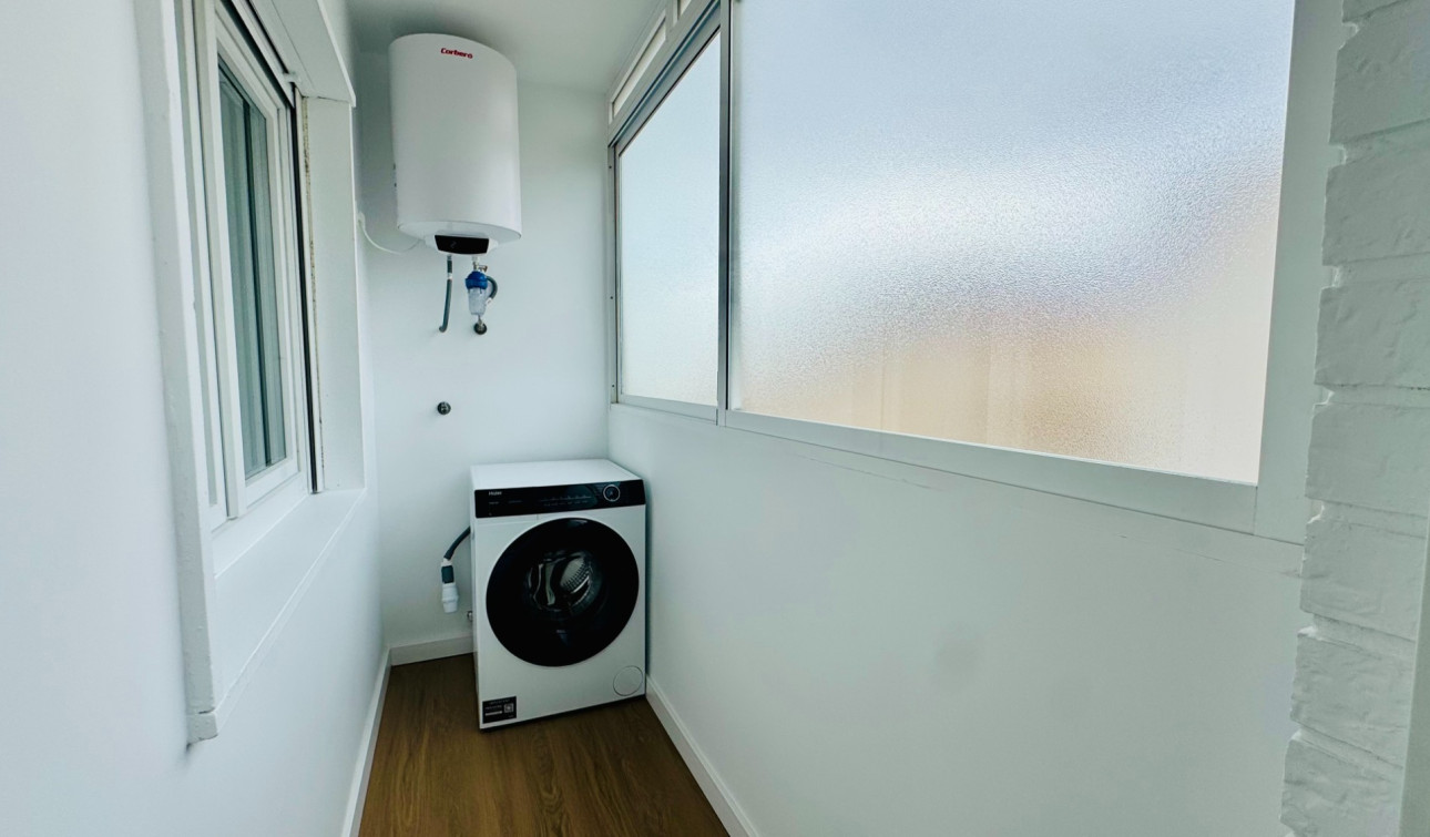 Revente - Appartement - Torrevieja - Punta Prima