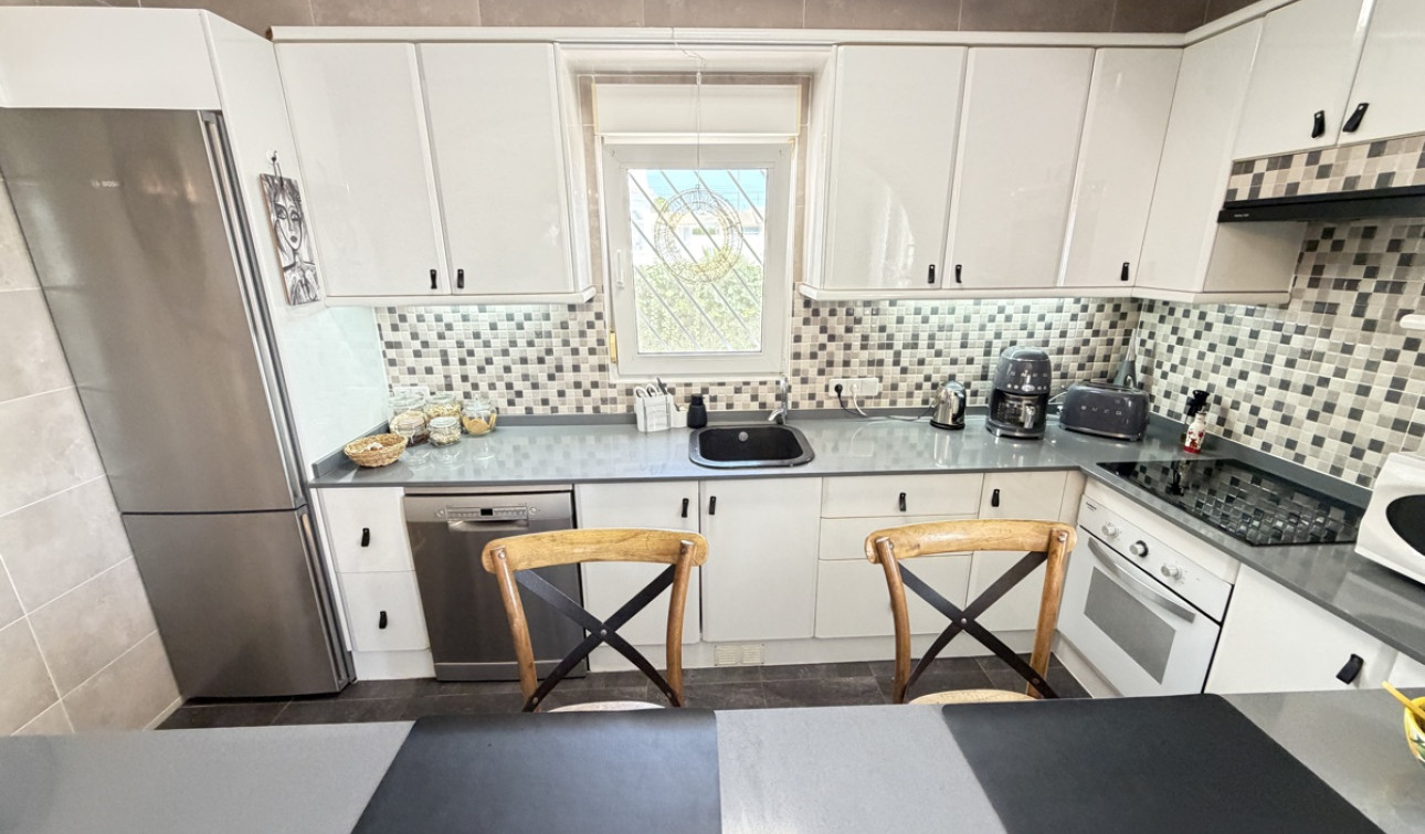 Revente - Appartement - Torrevieja - San Luis