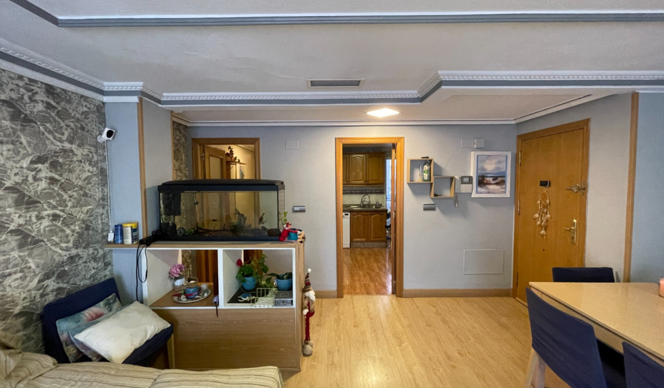 Revente - Appartement - Torrevieja - Torrevieja Alicante