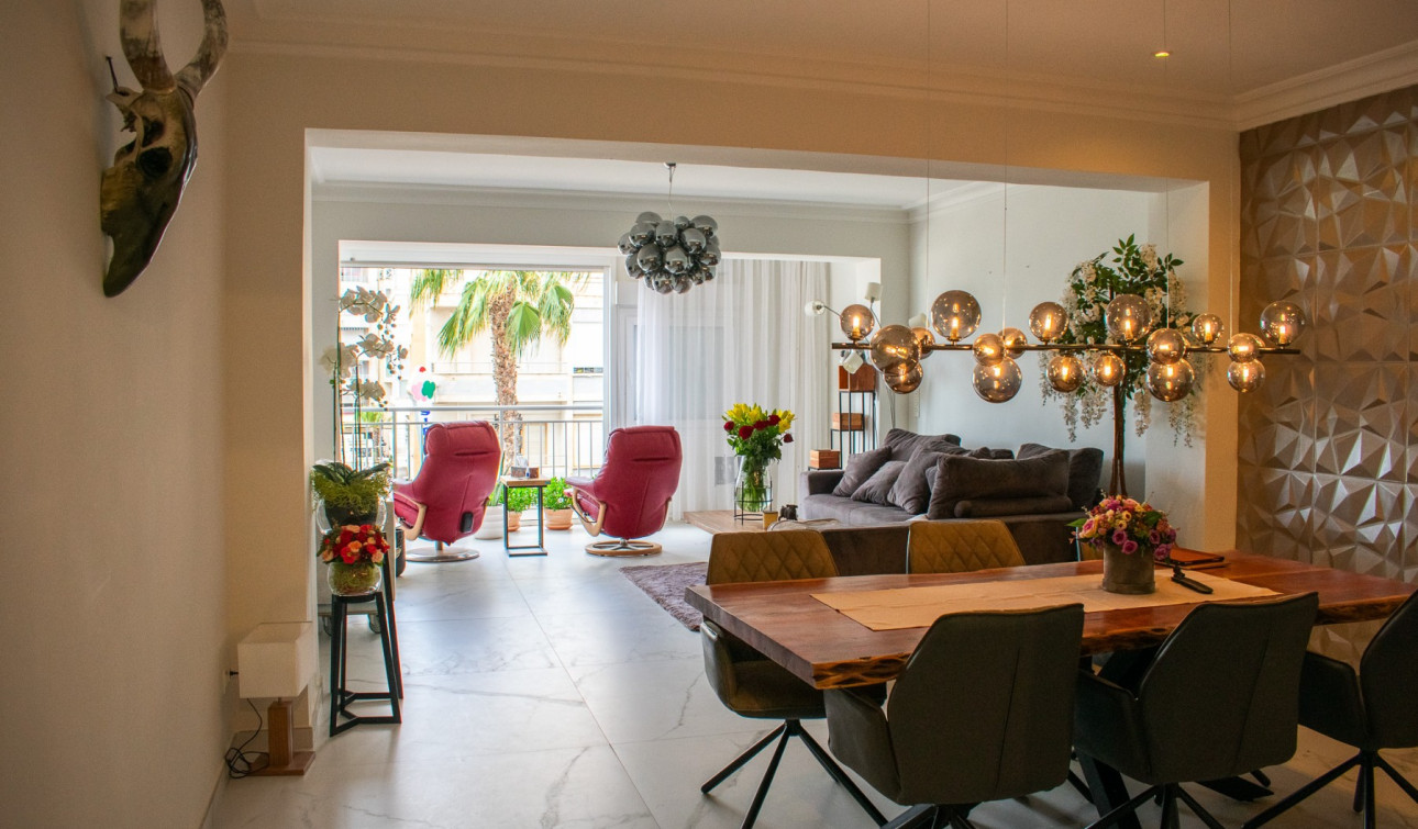 Revente - Appartement - Torrevieja - Torrevieja Centro