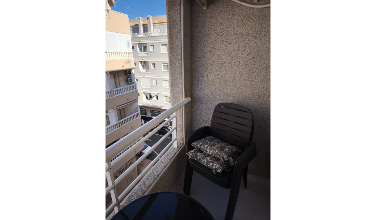 Revente - Appartement - Torrevieja - Torrevieja Centro