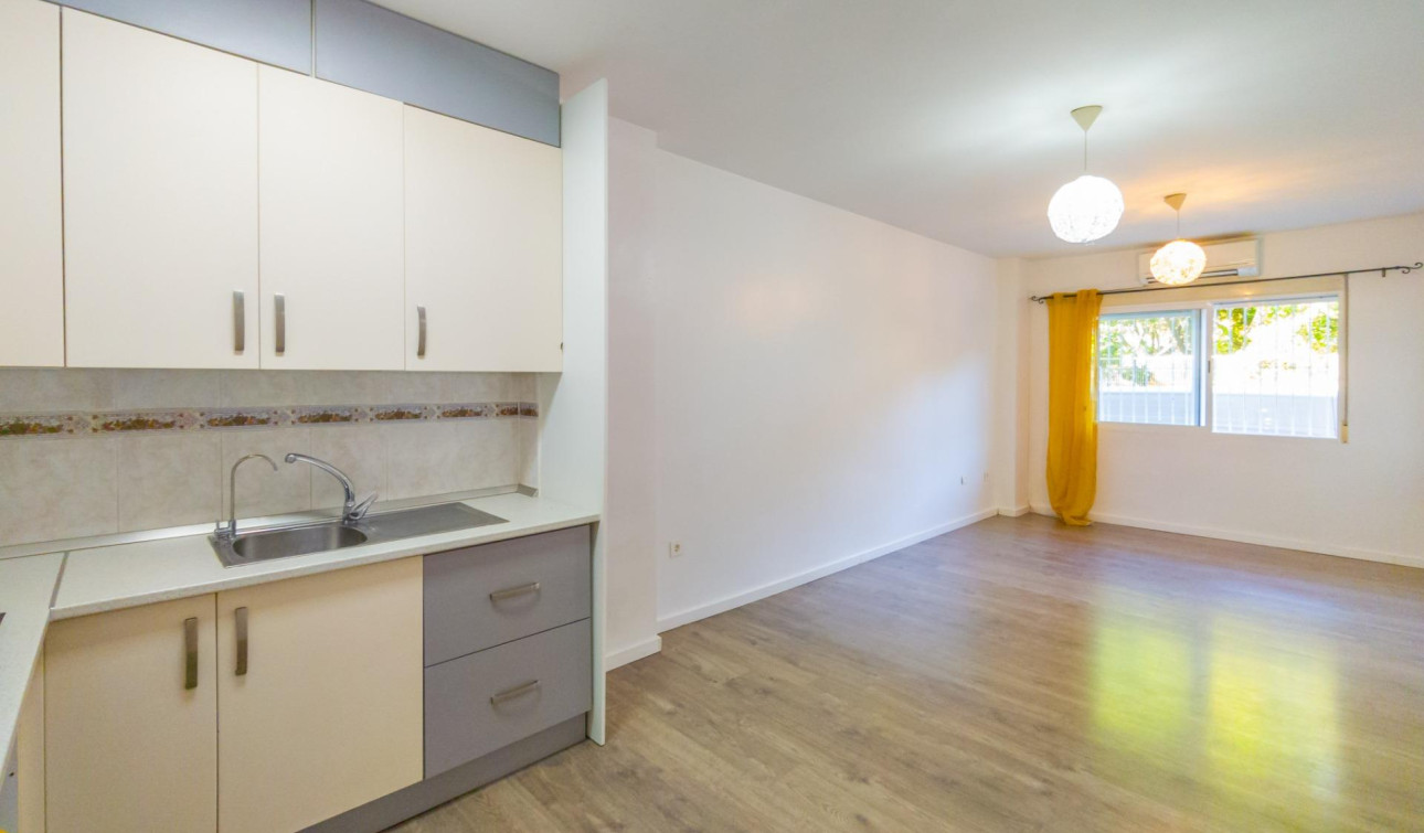 Revente - Appartement - Torrevieja - torrevieja