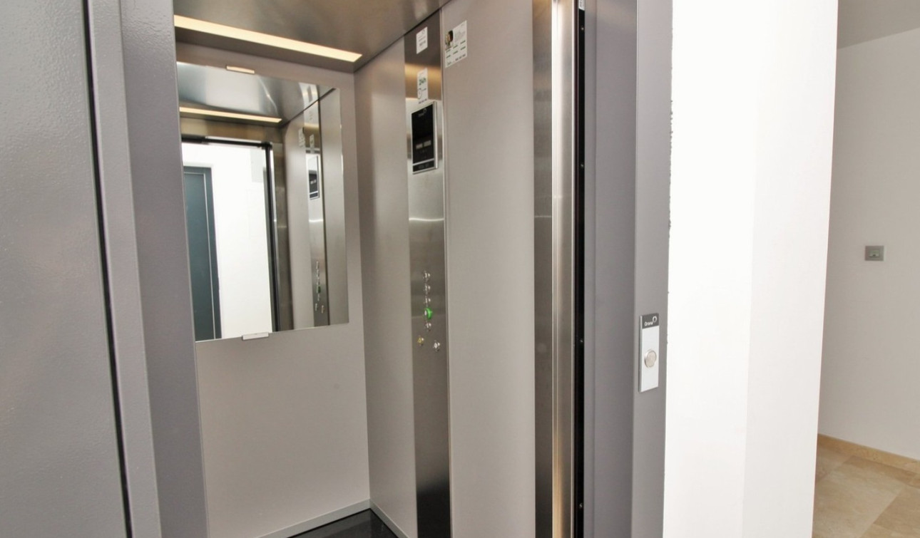 Revente - Appartement - Villamartín - Costa Blanca