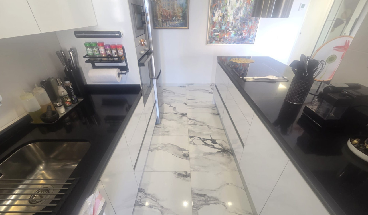 Revente - Appartement - Villamartín - Los Dolses