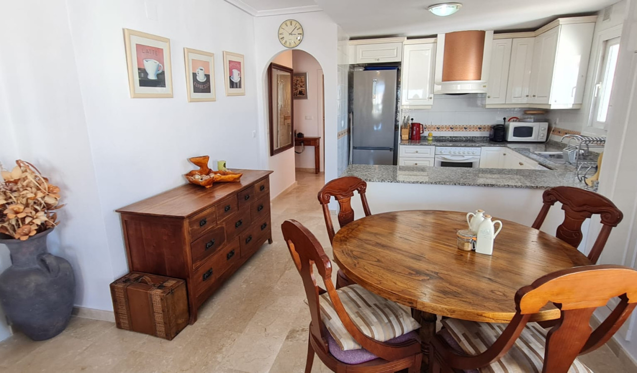 Revente - Appartement - Villamartín - PAU 8