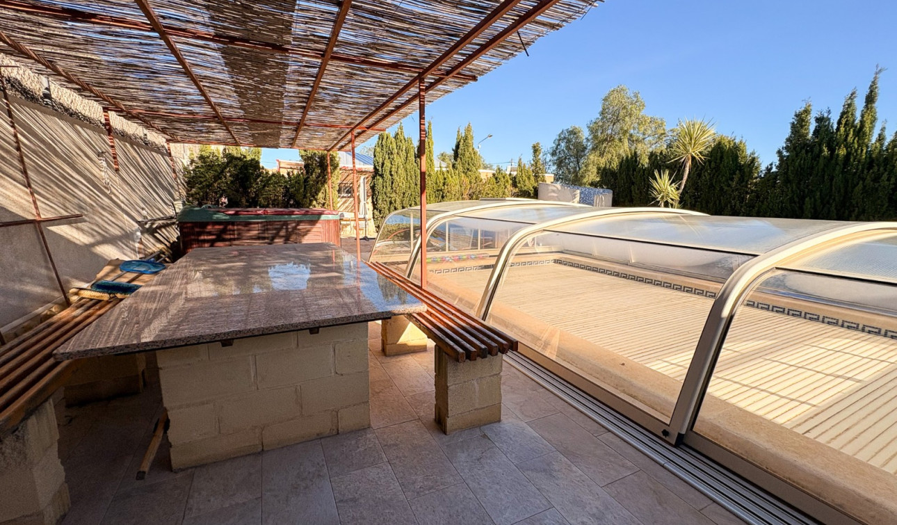 Revente - Finca / Propriété de campagne - Crevillente