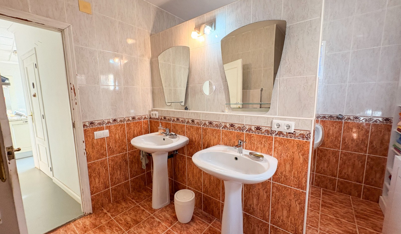 Revente - Finca / Propriété de campagne - Crevillente